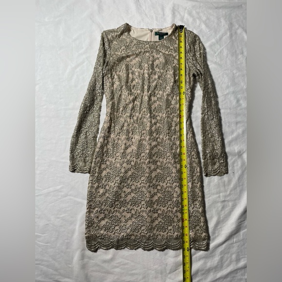 Lauren Ralph Lauren Scalloped Shimmering Metallic Lace long sleeve  Dress size 6 - Picture 7 of 9